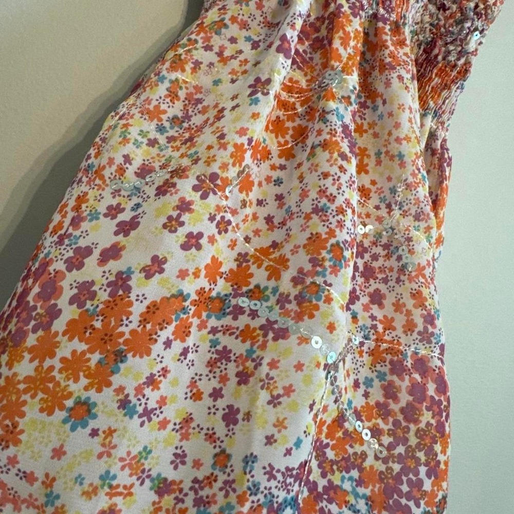 Vintage Y2K Beautees Smocked Floral Sequin Tank Top - Picture 2 of 4